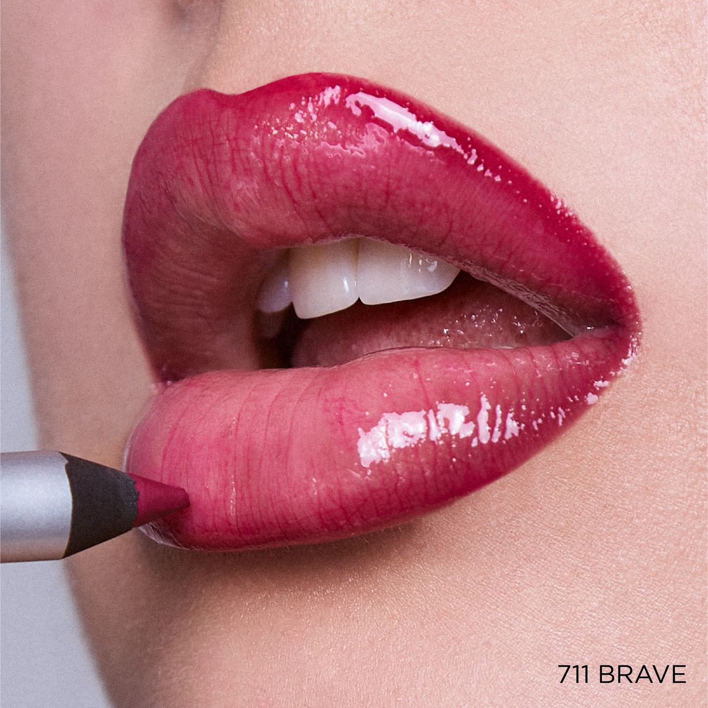 CREAMY LONGLASTING LIP PENCIL