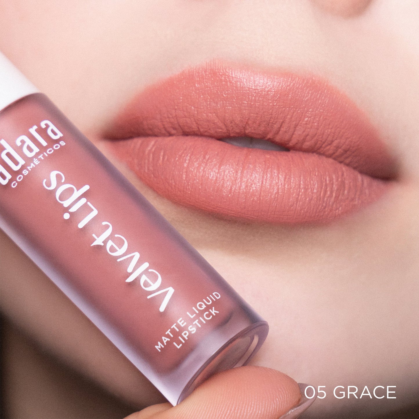 VELVET LIPS