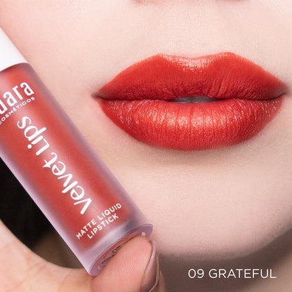 VELVET LIPS